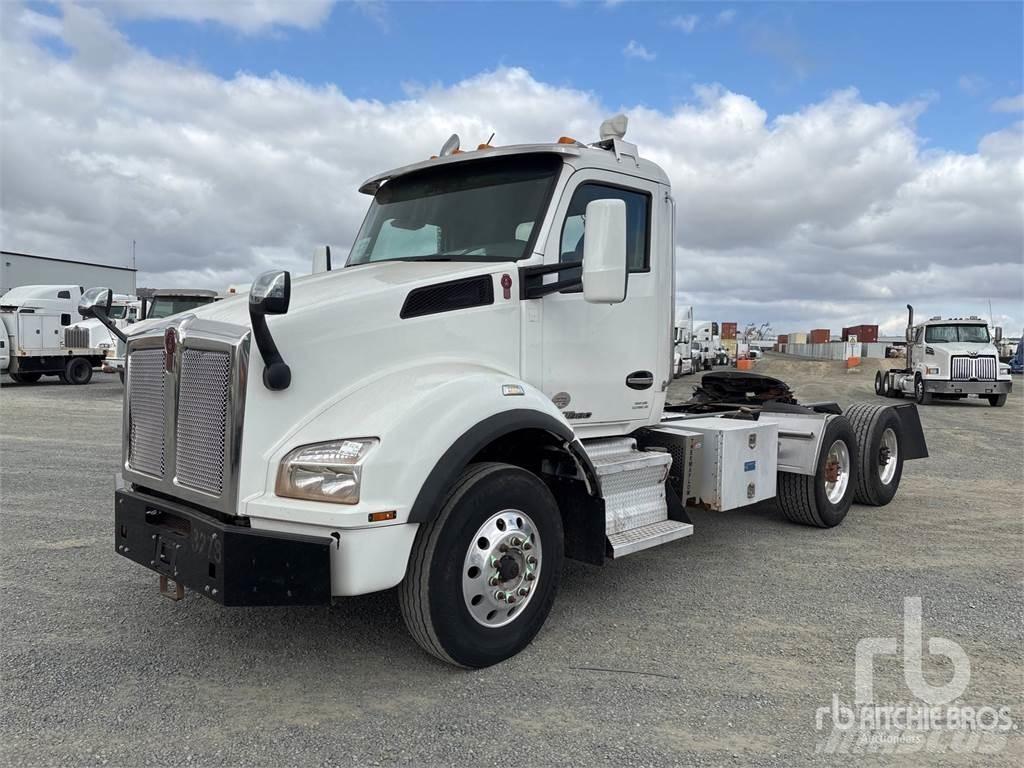 Kenworth T880 Traktorske jedinice
