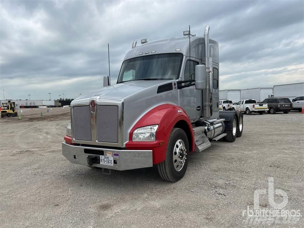 Kenworth T880 Traktorske jedinice