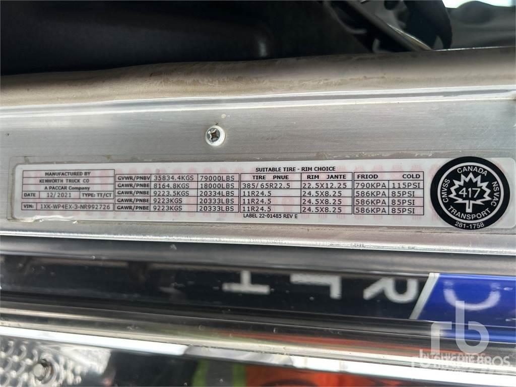 Kenworth W900 Kamioni s ravnim pločom / vitlom