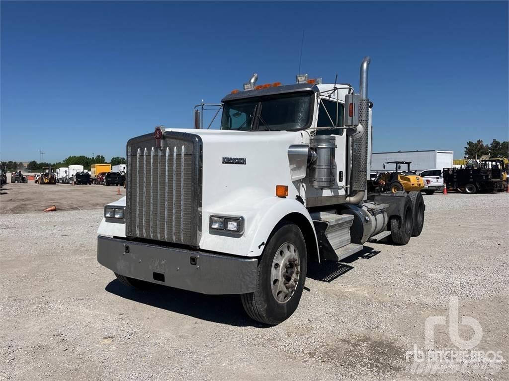 Kenworth W900 Traktorske jedinice