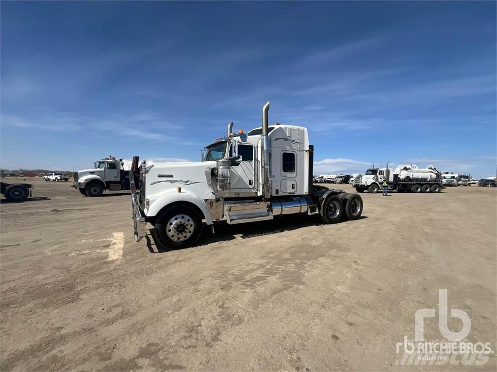 Kenworth W900 Traktorske jedinice
