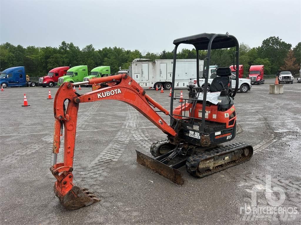 Kubota U17VR1 Mini bageri <7t