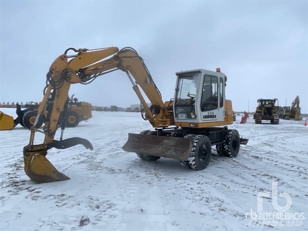 Liebherr A308 Bageri na kotačima