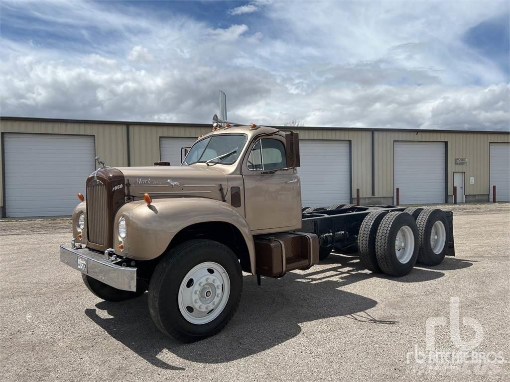 Mack 1956 Kamioni-šasije