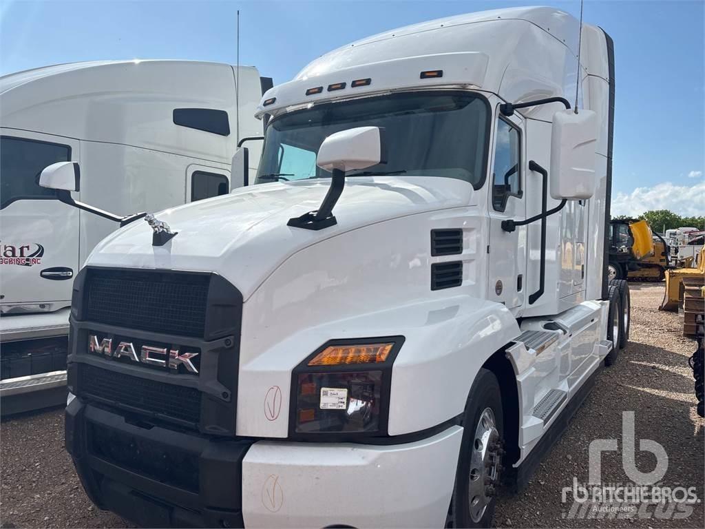 Mack AN64T Traktorske jedinice