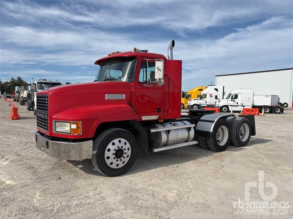 Mack CH613 Traktorske jedinice