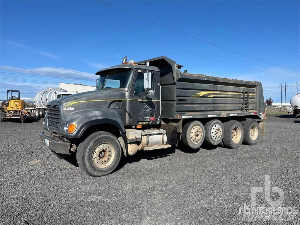 Mack CV713 Kiper kamioni