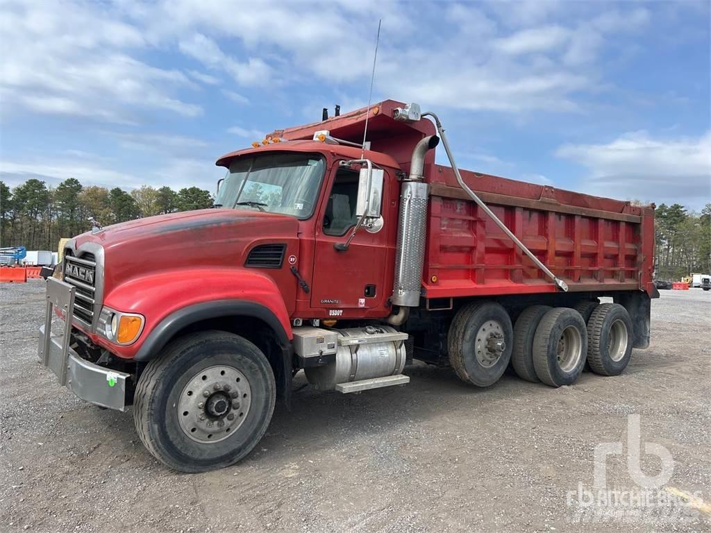 Mack CV713 Kiper kamioni