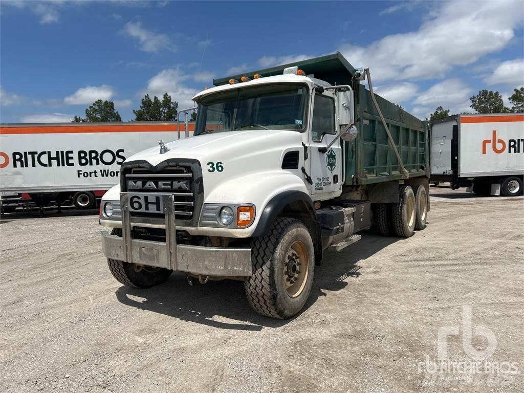 Mack CV713 Kiper kamioni