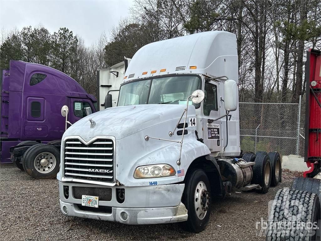 Mack CXU613 Traktorske jedinice