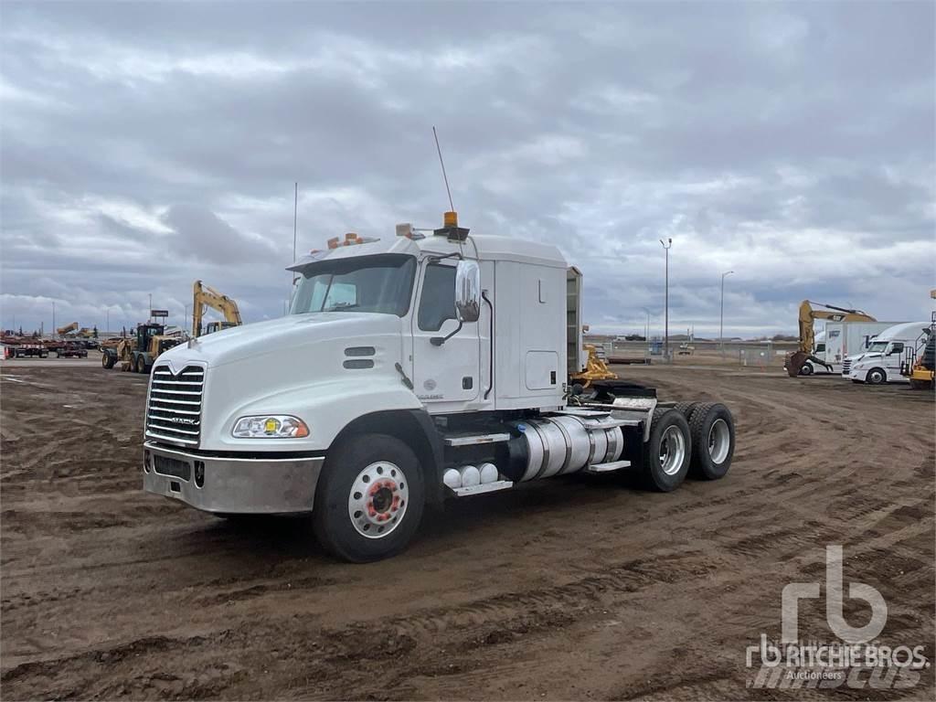 Mack CXU613 Traktorske jedinice