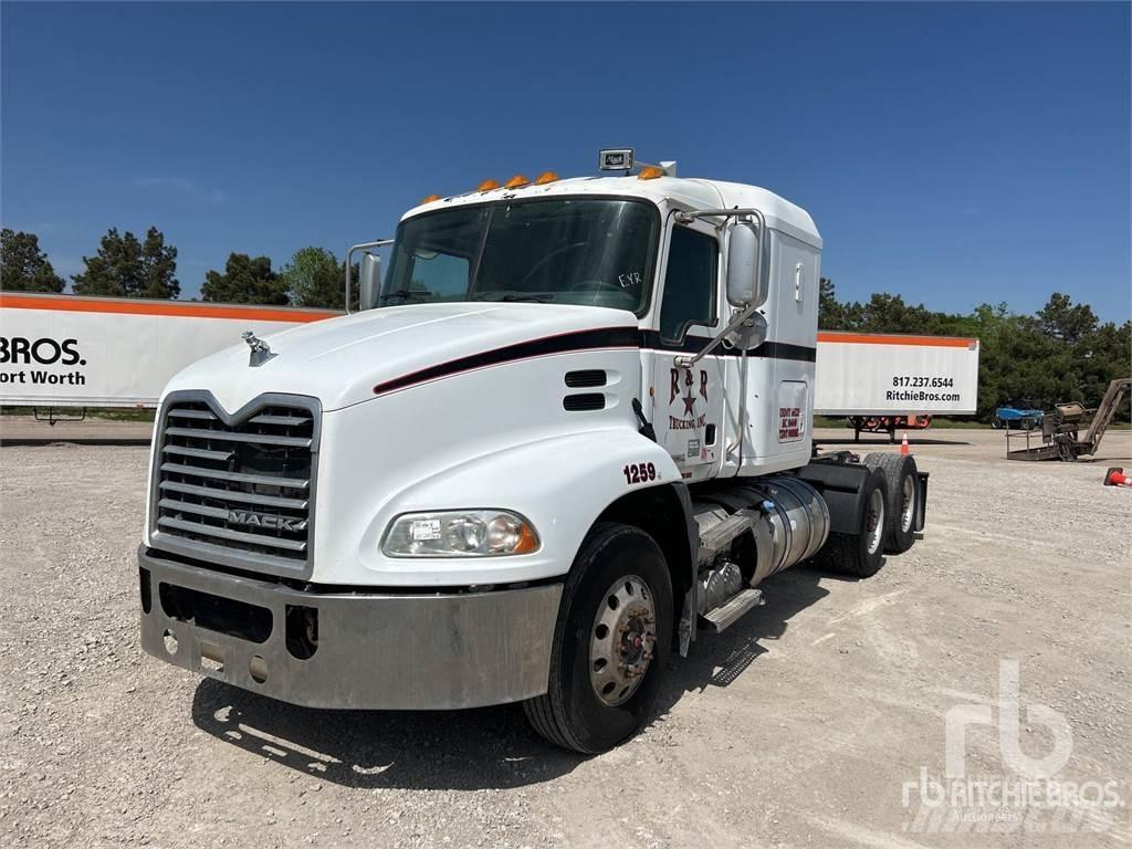 Mack CXU613 Traktorske jedinice