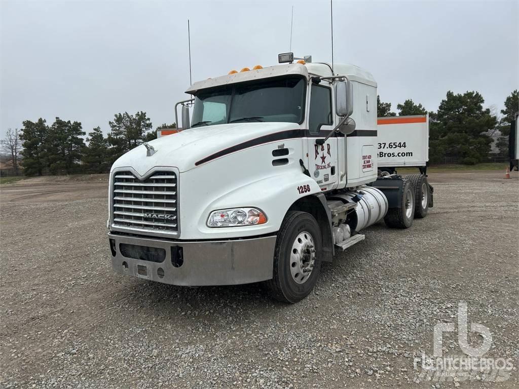 Mack CXU613 Traktorske jedinice