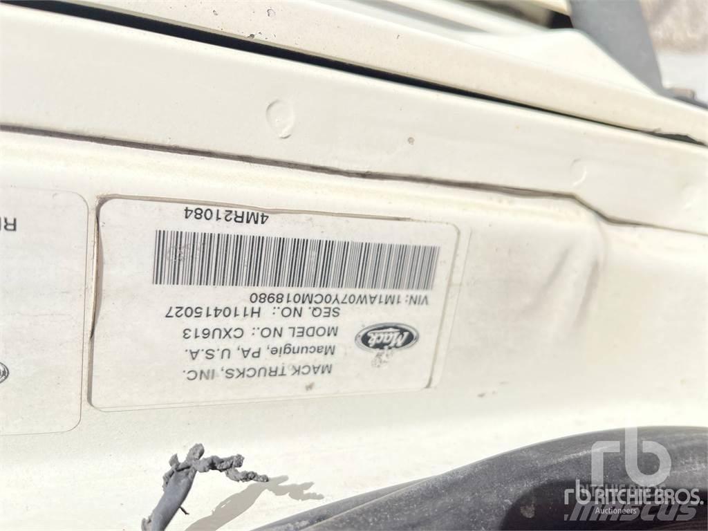 Mack CXU613 Traktorske jedinice