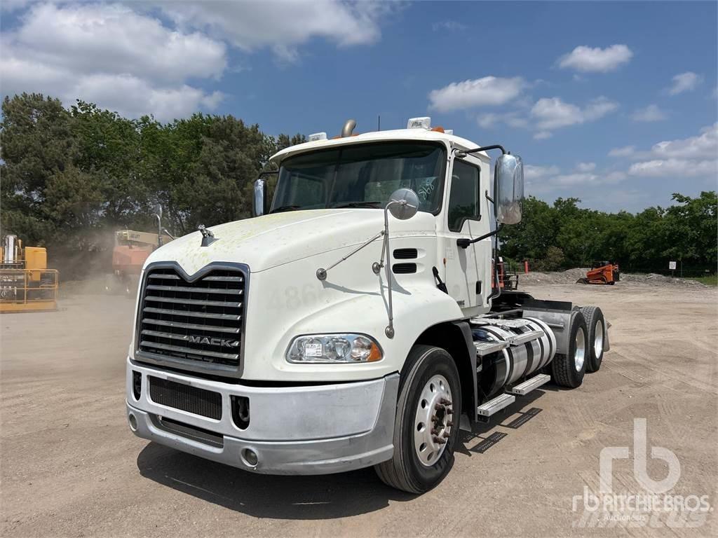 Mack CXU613 Traktorske jedinice