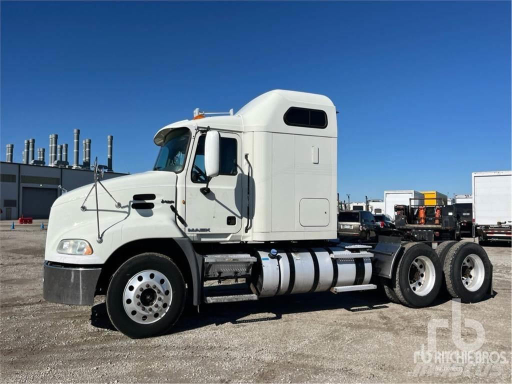 Mack CXU613 Traktorske jedinice