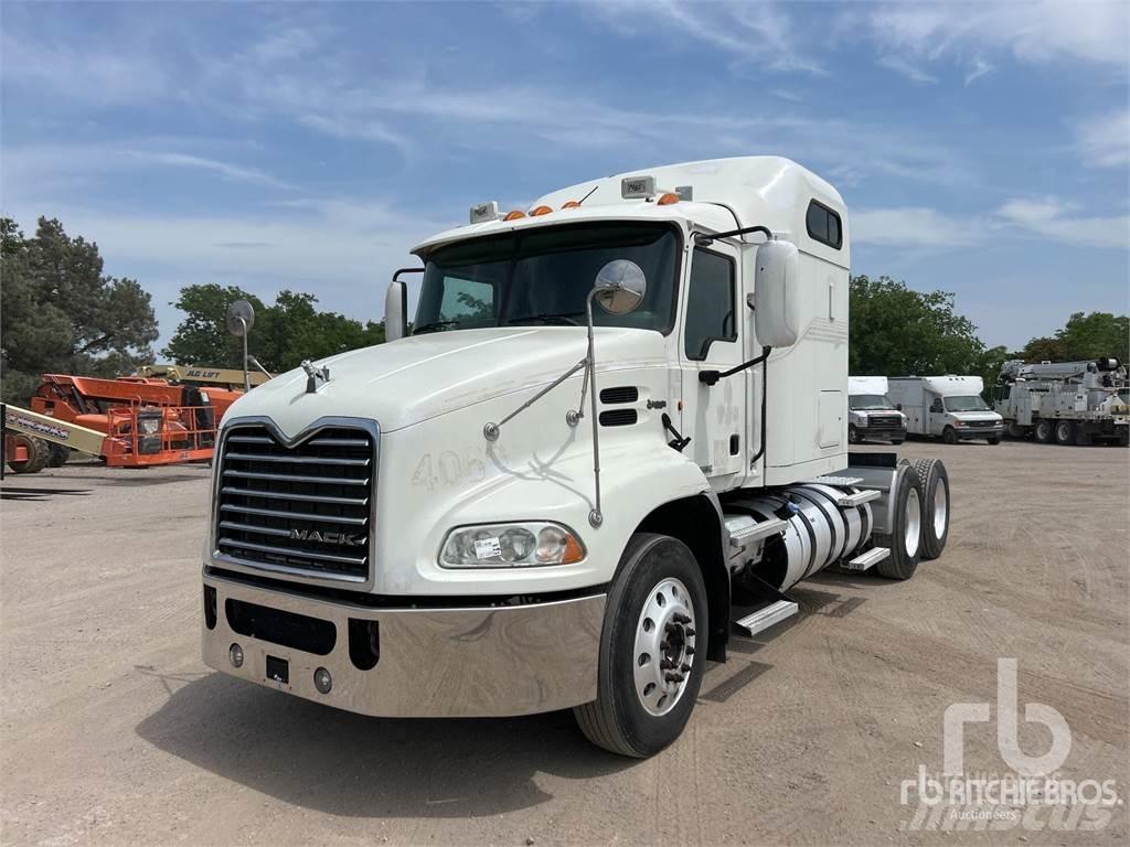 Mack CXU613 Traktorske jedinice