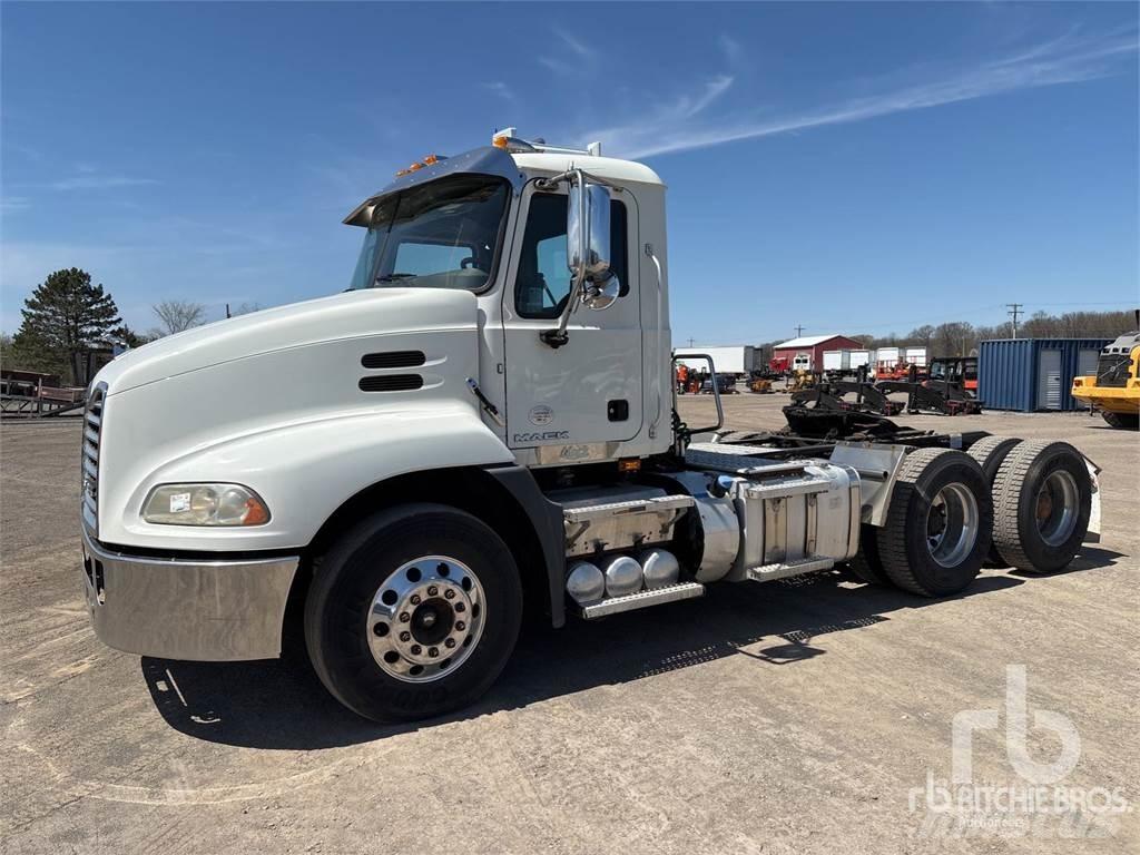Mack CXU613 Traktorske jedinice