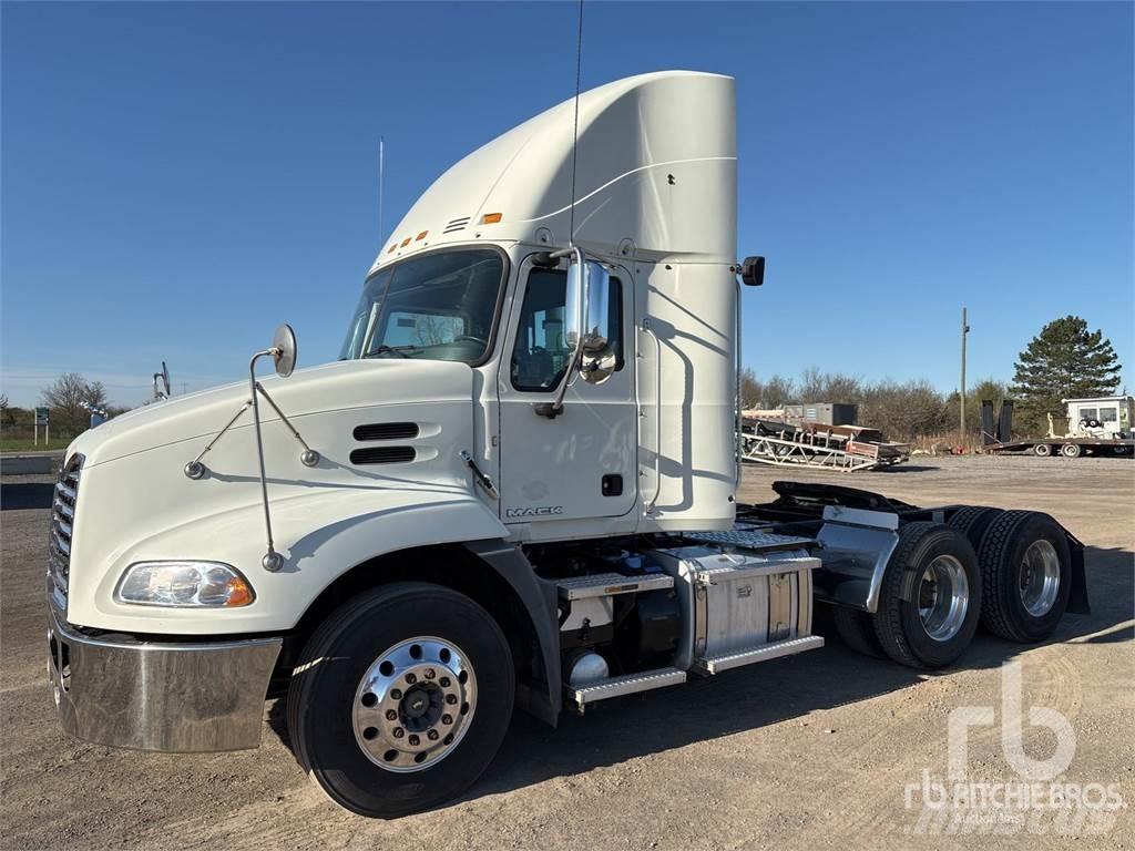 Mack CXU613 Traktorske jedinice