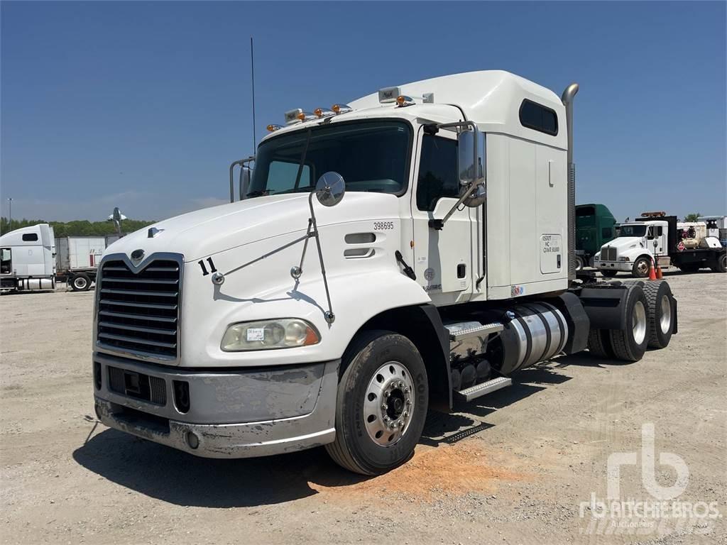 Mack CXU613 Traktorske jedinice