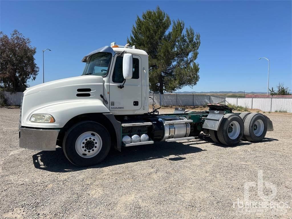 Mack CXU613 Traktorske jedinice