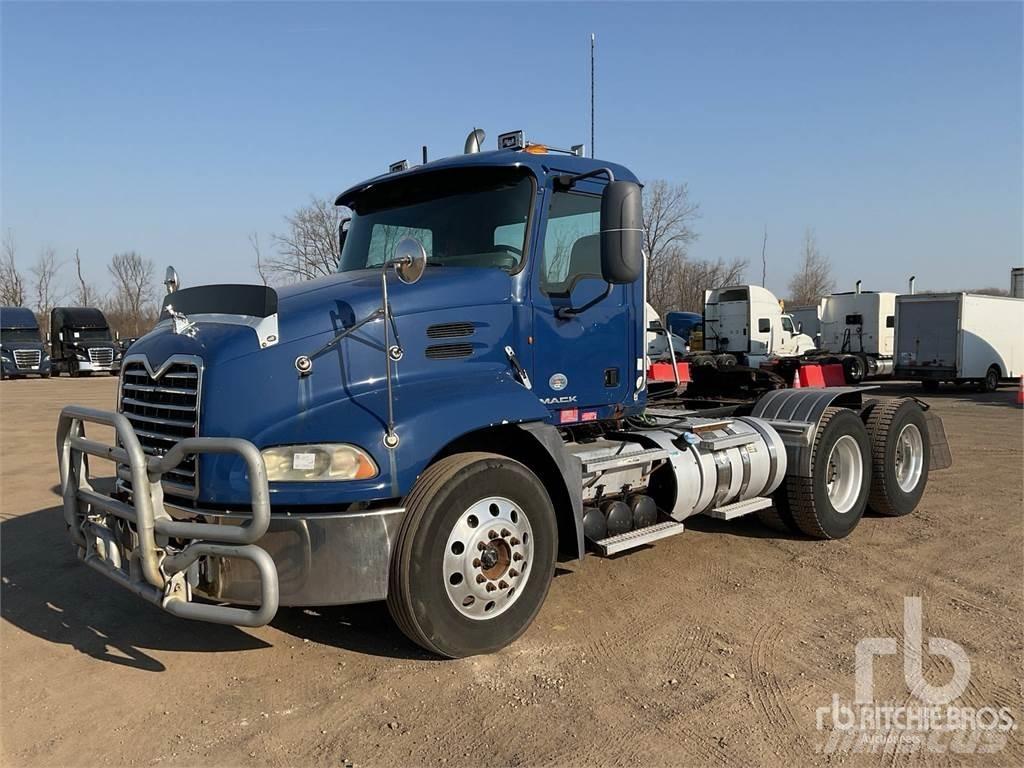 Mack CXU613 Traktorske jedinice