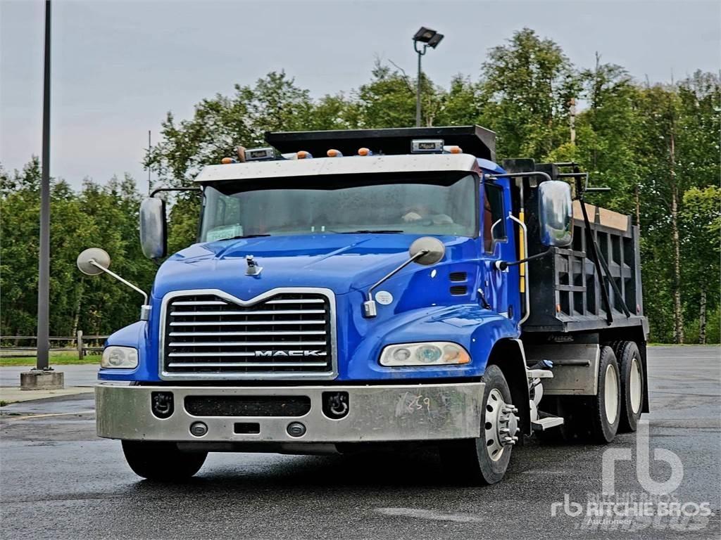 Mack CXU613T Kiper kamioni