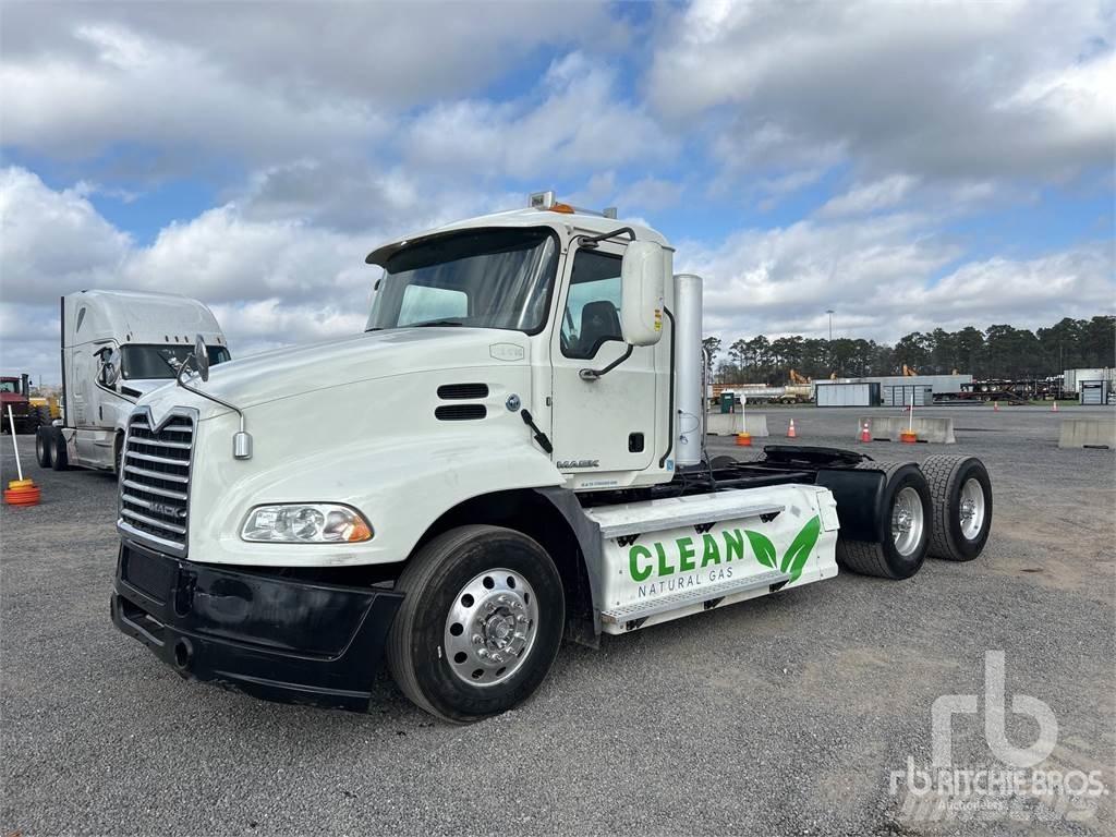 Mack CXU633T Traktorske jedinice