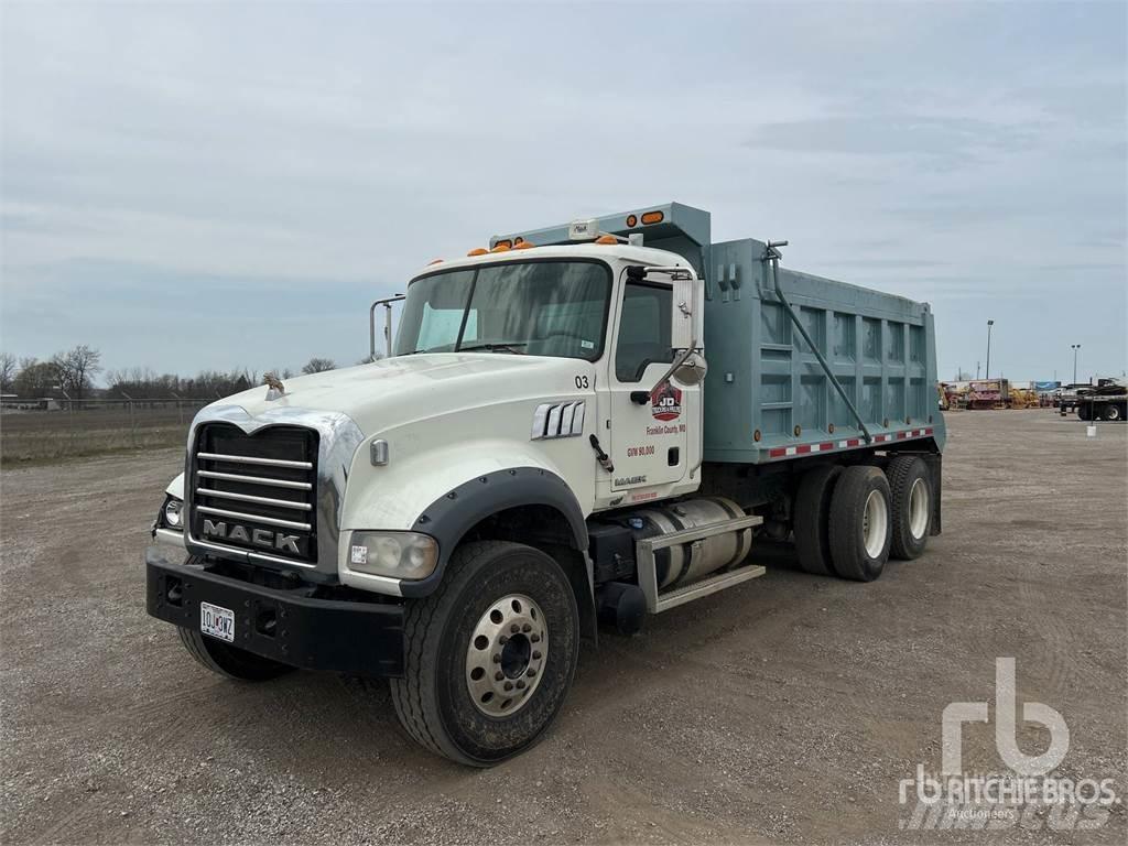 Mack GU713 Kiper kamioni