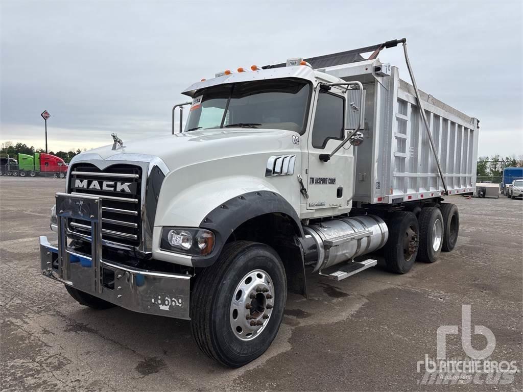 Mack GU713 Kiper kamioni