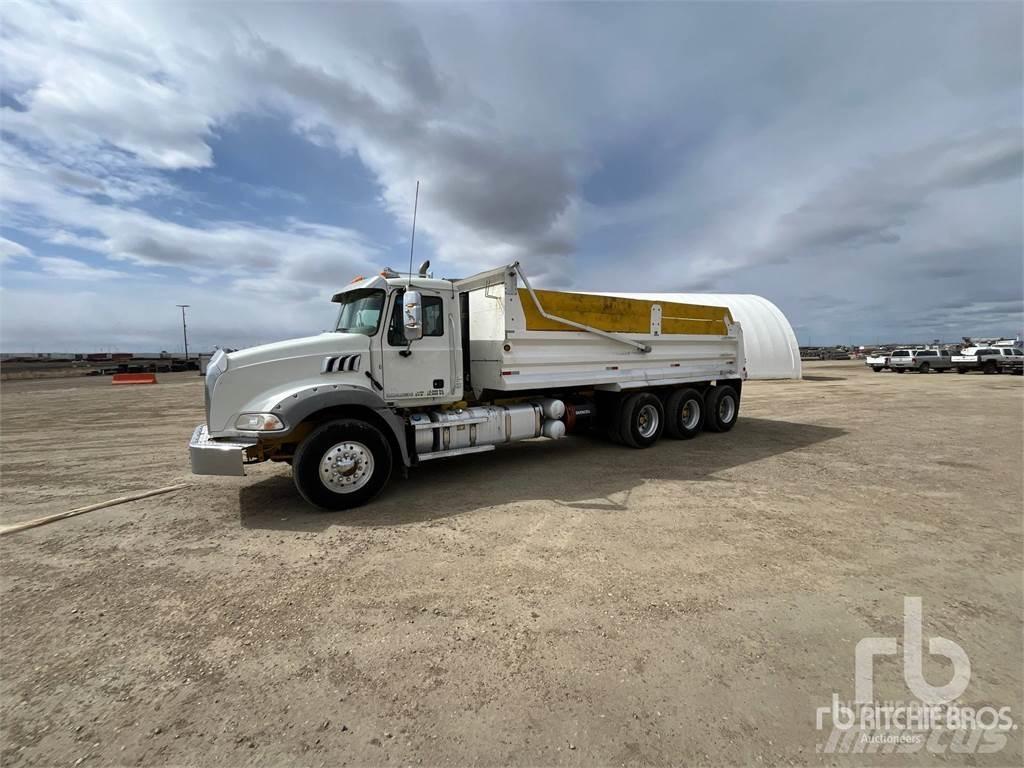 Mack GU814 Kiper kamioni