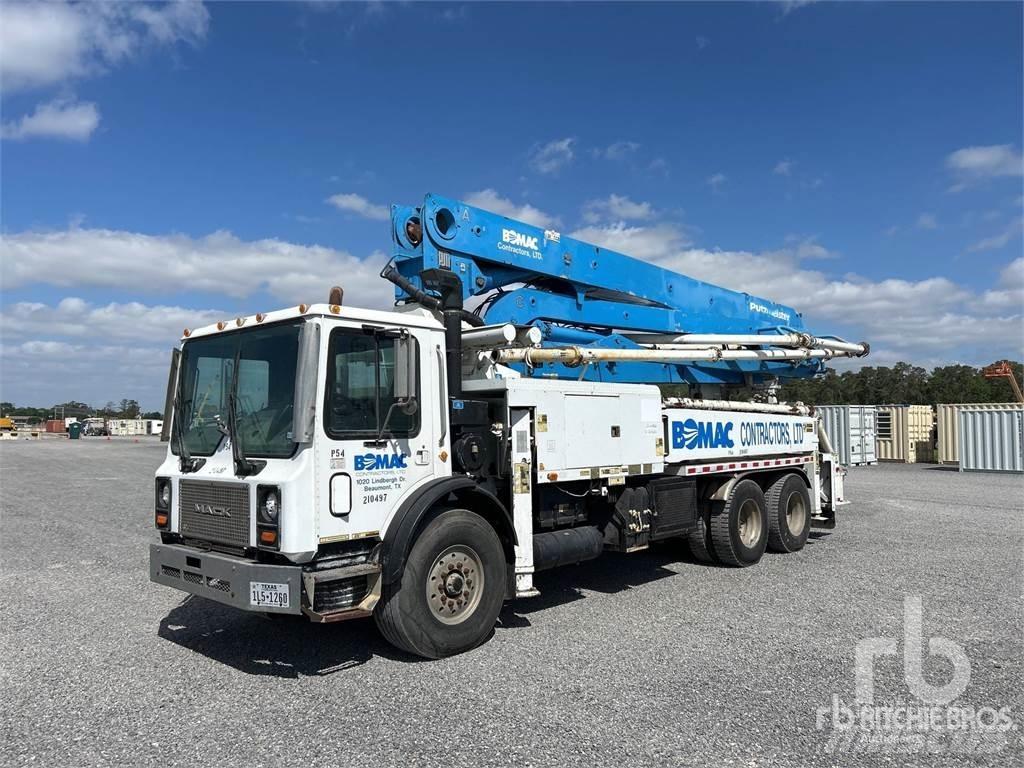 Mack MR688S Kamioni mikseri za beton