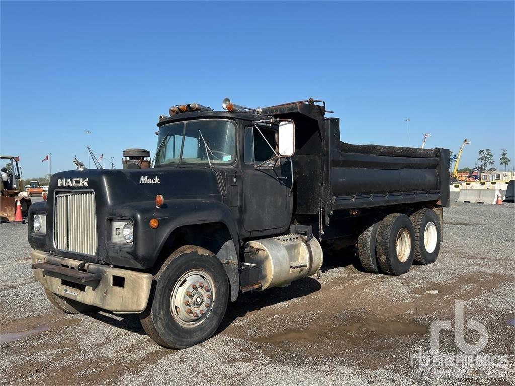 Mack R612 Kiper kamioni