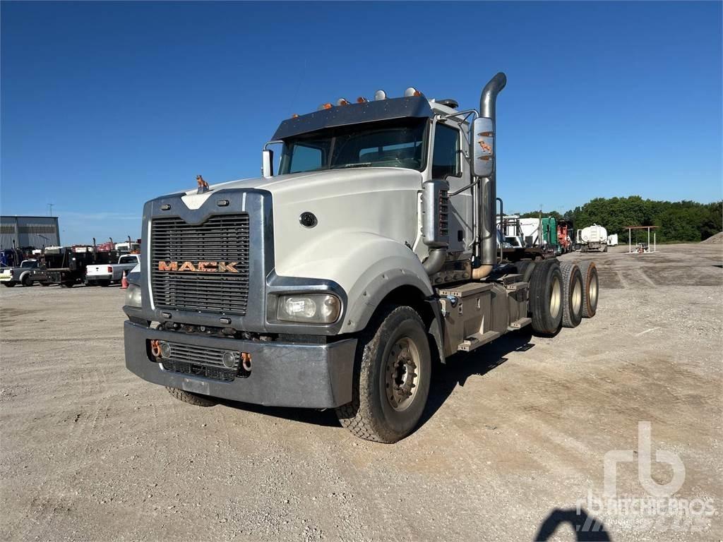 Mack TD713 Traktorske jedinice
