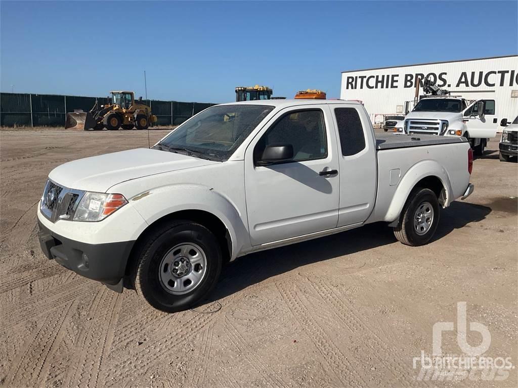 Nissan FRONTIER Kiperi