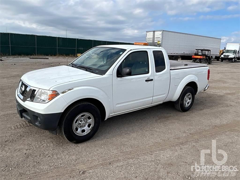 Nissan FRONTIER Kiperi