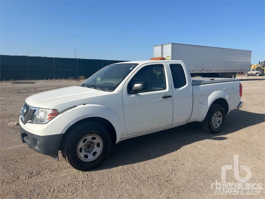 Nissan FRONTIER Kiperi