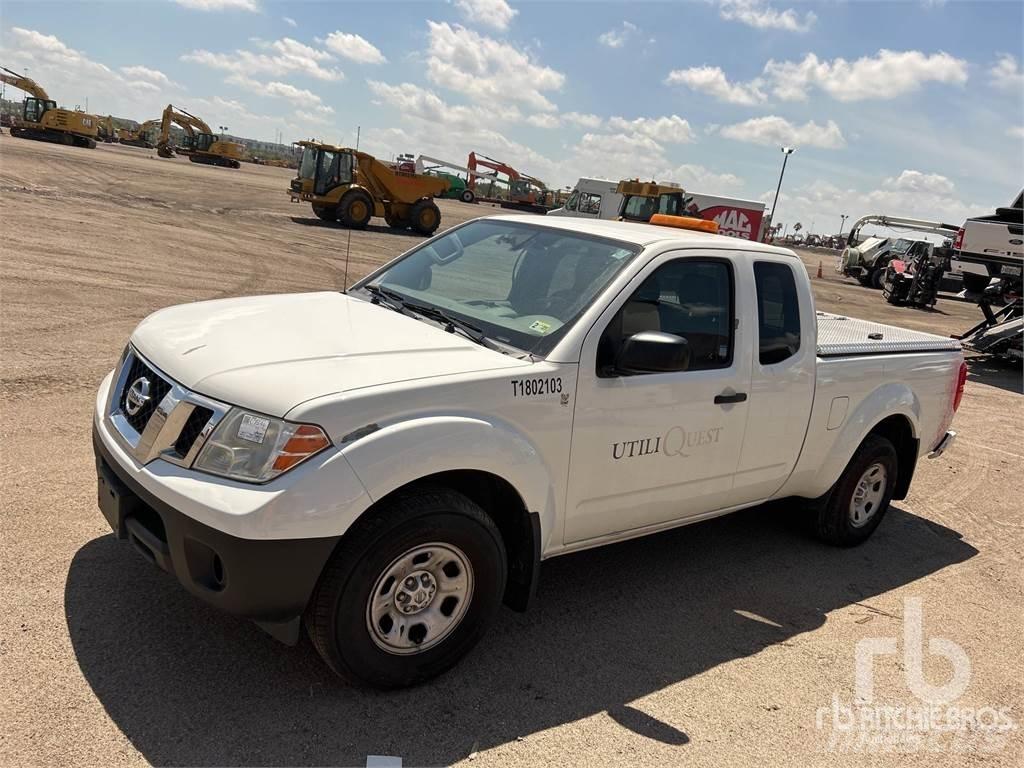 Nissan FRONTIER Kiperi