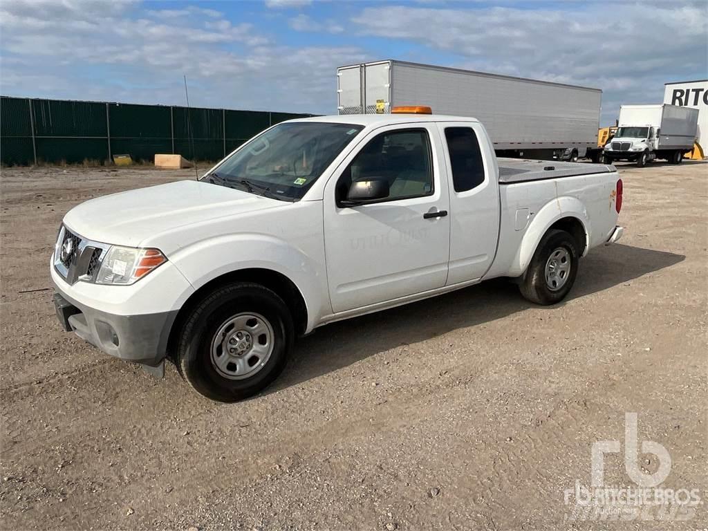 Nissan FRONTIER Kiperi