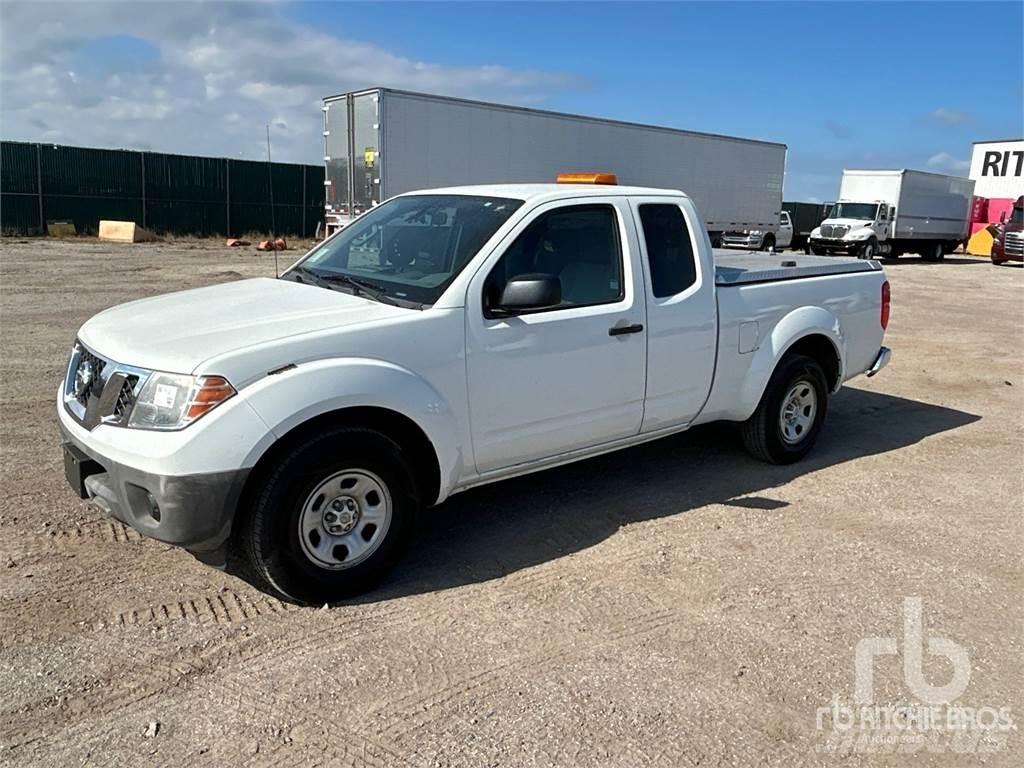 Nissan FRONTIER Kiperi