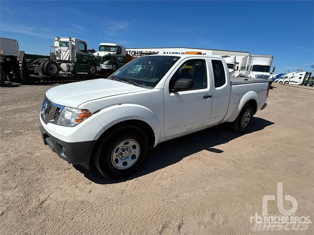 Nissan FRONTIER Kiperi