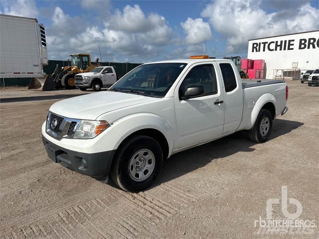 Nissan FRONTIER Kiperi