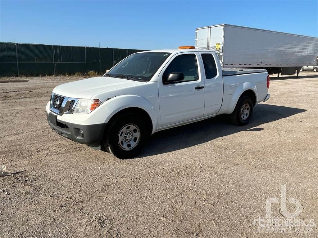 Nissan FRONTIER Kiperi