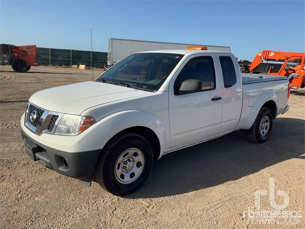 Nissan FRONTIER Kiperi