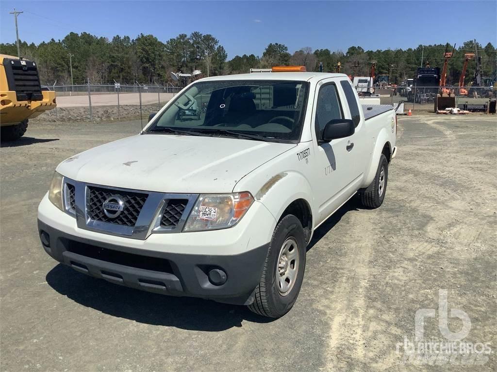 Nissan FRONTIER Kiperi