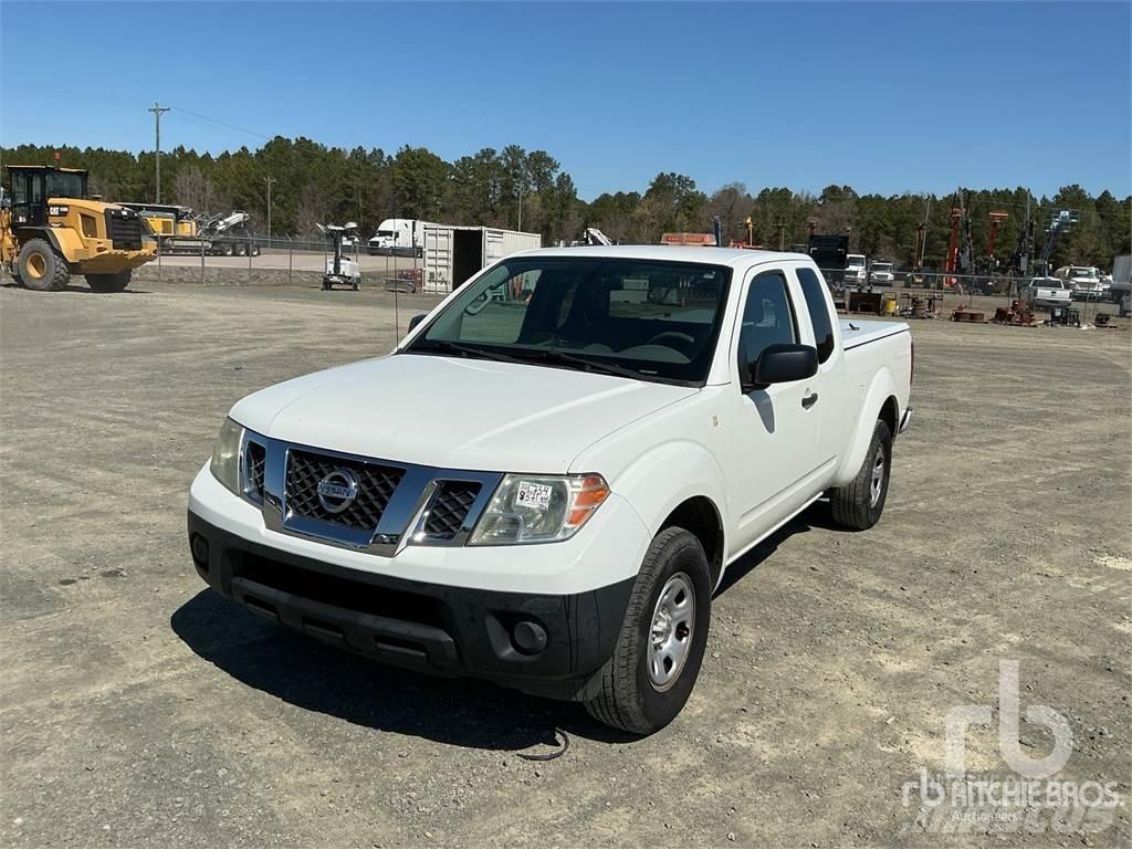 Nissan FRONTIER Kiperi