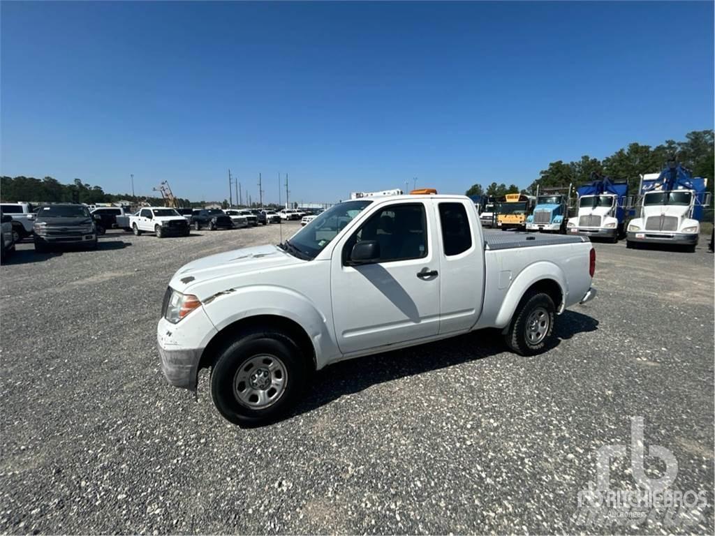 Nissan FRONTIER Kiperi