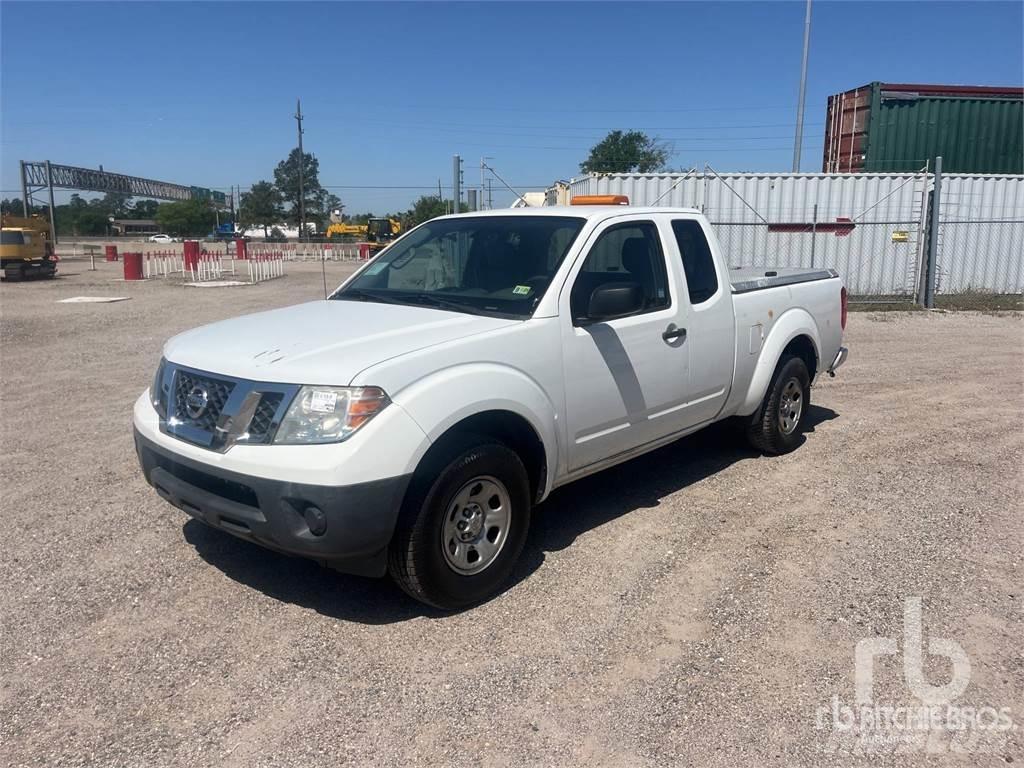 Nissan FRONTIER Kiperi