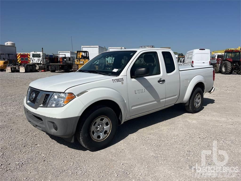 Nissan FRONTIER Kiperi