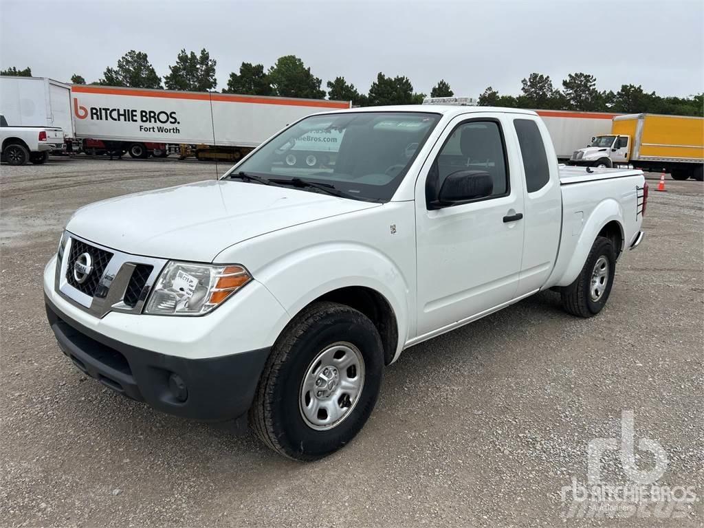 Nissan FRONTIER Kiperi